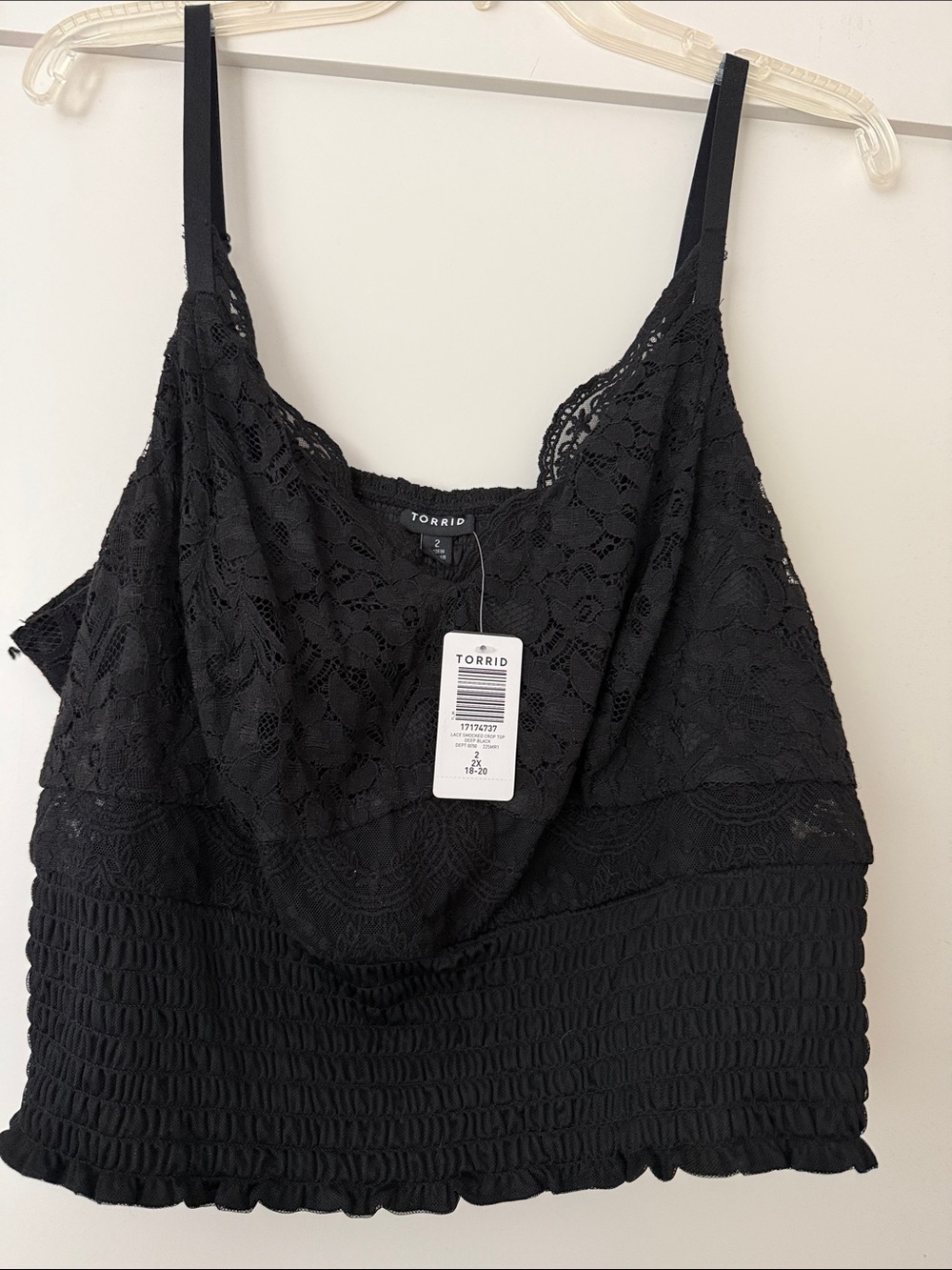 Torrid. NWT. Size 2x. Black Lace Smocked Cami /Crop Top